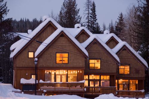 RED MOUNTAIN RESORT LODGING 001